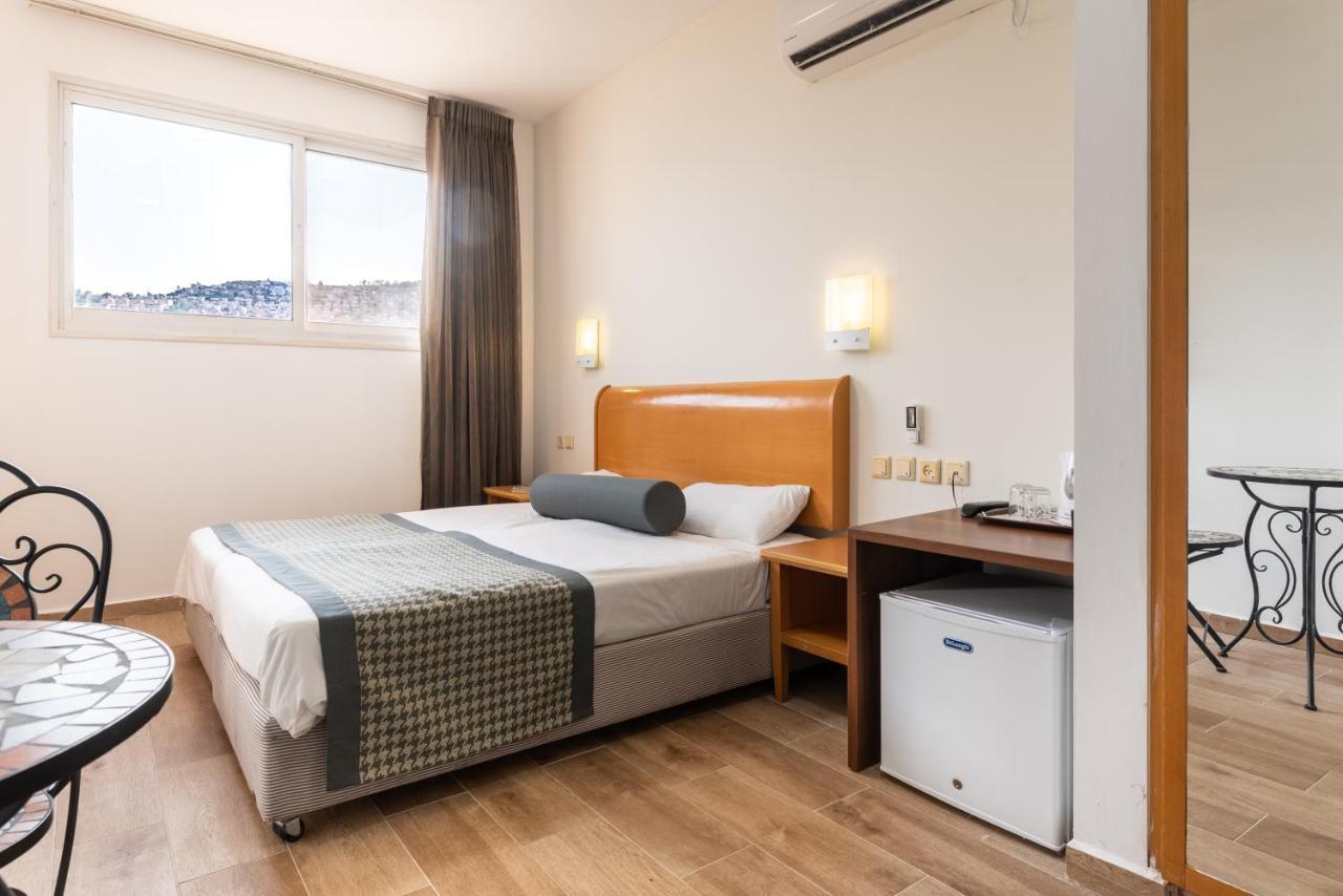 Astoria Galilee Hotel Tiberias Eksteriør billede